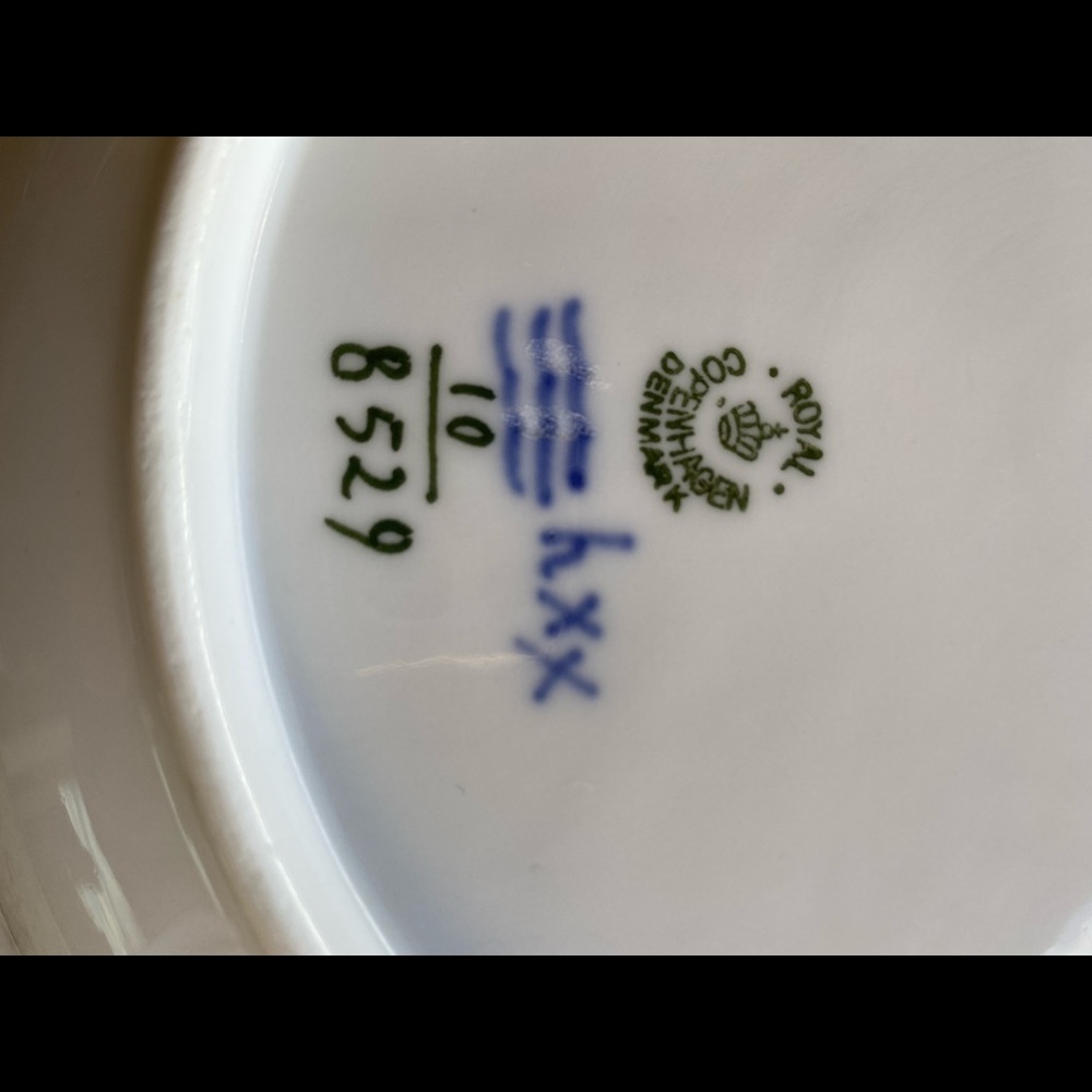 SOLD!!!   Copenhagen Flower Bowl - Picture 7 of 7
